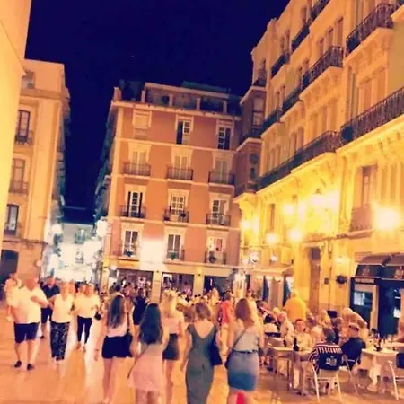 شقة Stylish And Modern In The Old Town لقنت